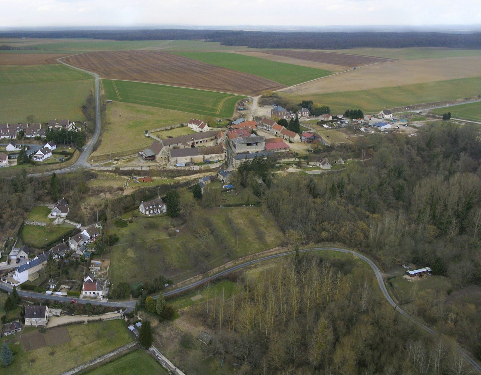 Le domaine et la vallée vus du ciel