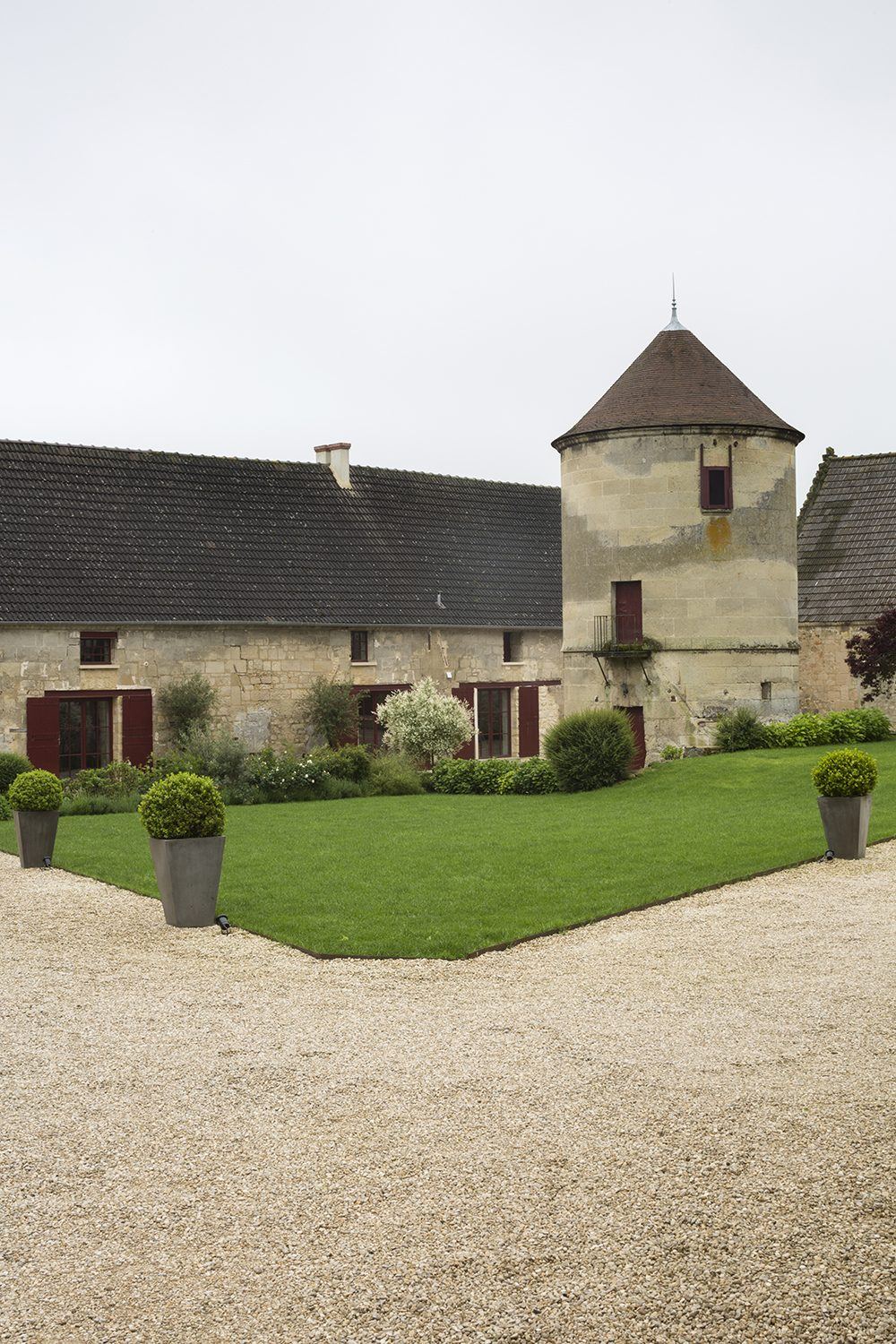 La façade côté cour